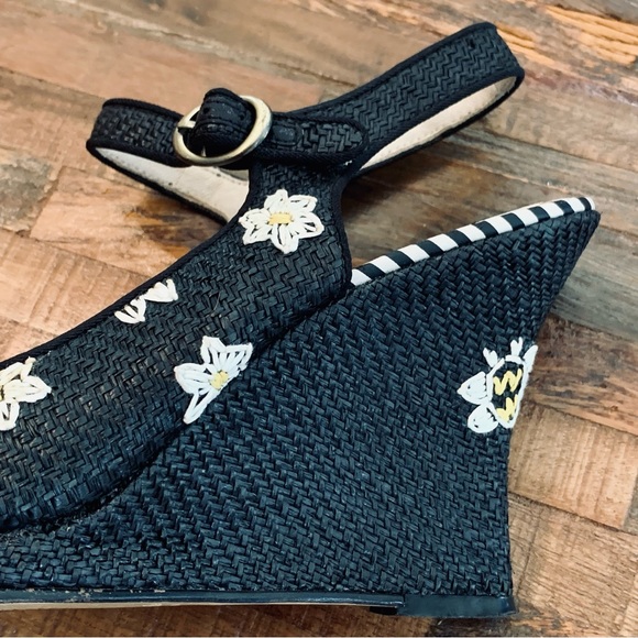 Anthropologie / Anthro Lucky Penny Daisy Espadrilles in Black & White w Bee sz 9 - Picture 6 of 15